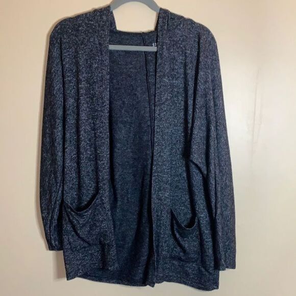 American Eagle Soft & Sexy Plush Grey Cardigan - Picture 2 of 5